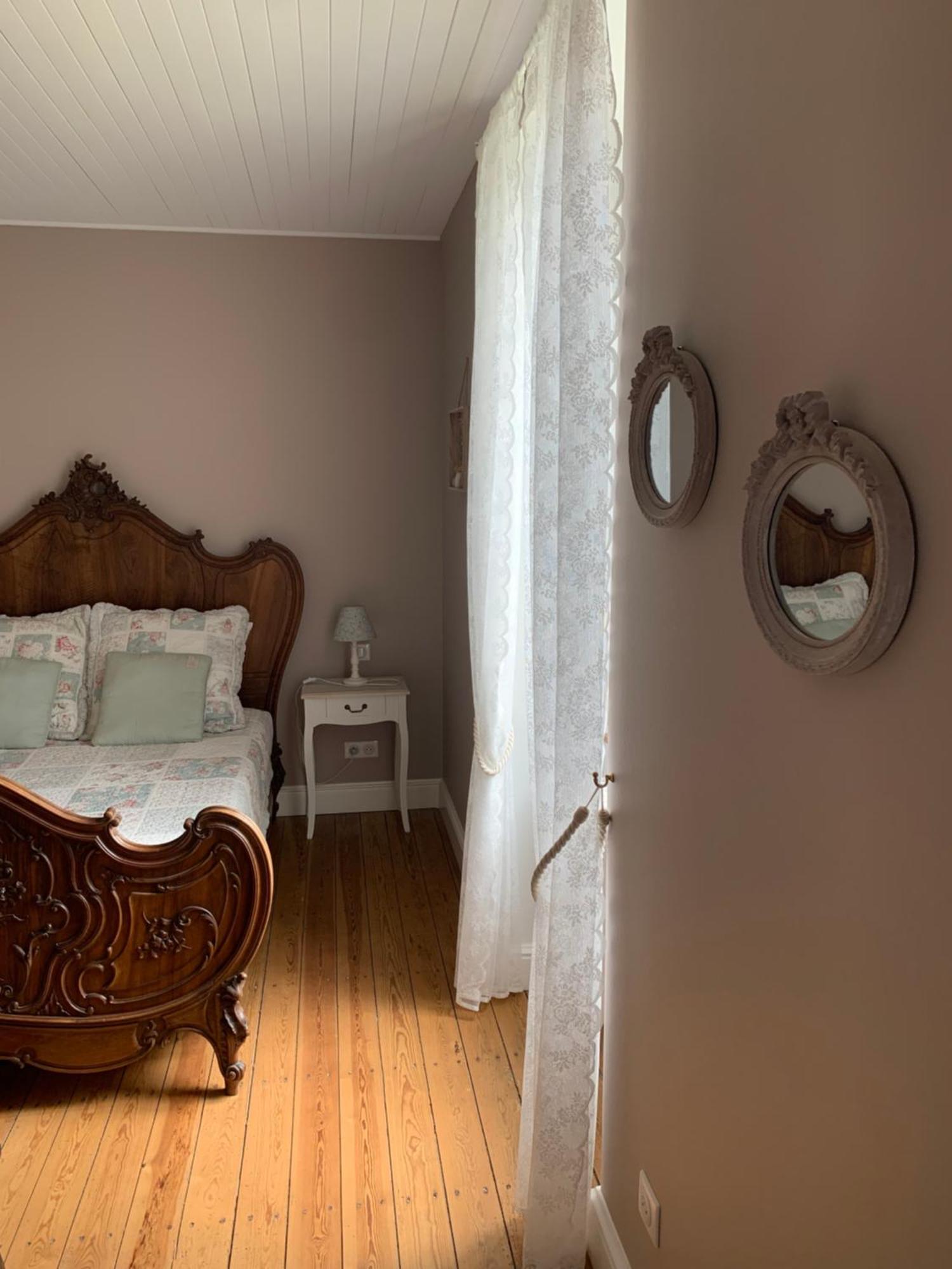The Cool Lounge A Coulonges - Charente Bed and Breakfast Buitenkant foto